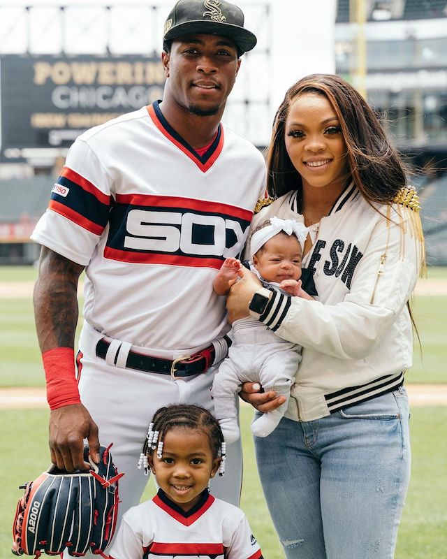 Oppp. Tim Anderson just posted the baby he had on his wife with Ari's  friend Dejah